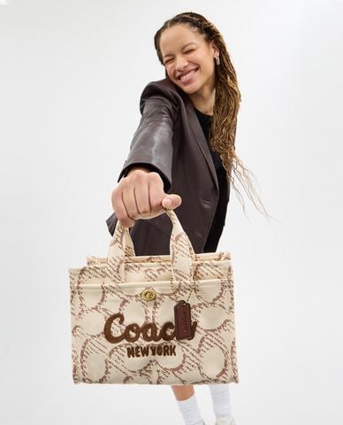  COACH - Túi tote nữ phom chữ nhật Cargo 26 With Signature Canvas 