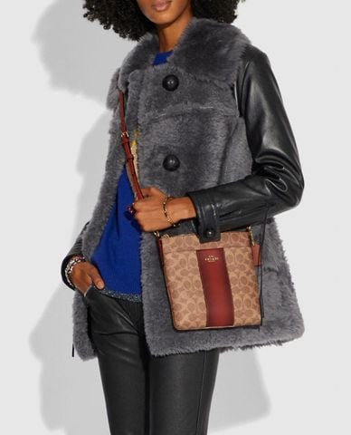  COACH - Túi đeo chéo phom vuông Colorblock Signature Canvas 