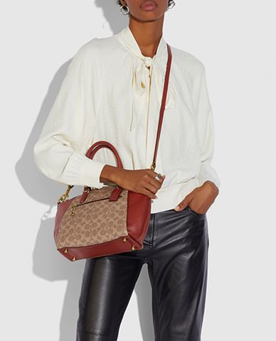  COACH - Túi đeo vai nữ chữ nhật Elise Satchel In Signature Canvas 