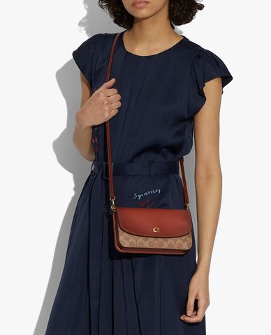  COACH - Túi đeo chéo nữ nắp gập Hayden 