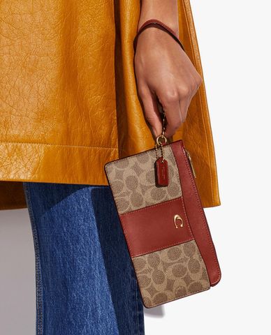  COACH - Ví nữ dáng dài chữ nhật L Zip Wristlet 