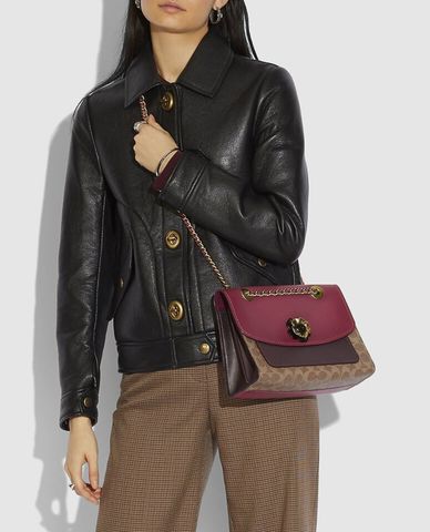  COACH - Túi đeo vai nắp gập khóa kim loại Parker 