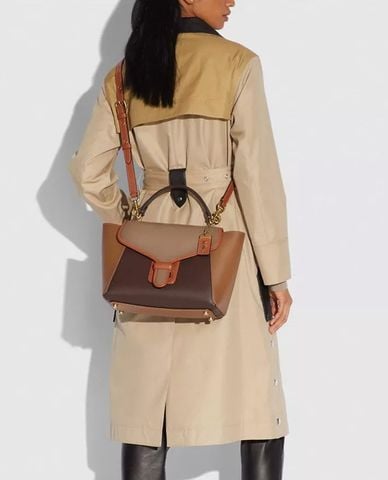  COACH - Túi xách tay nắp gập chữ nhật Courier 