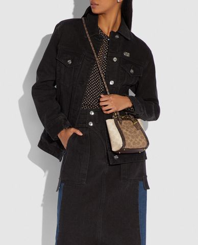  COACH - Túi xách tay phom vuông Troupe Tote 16 