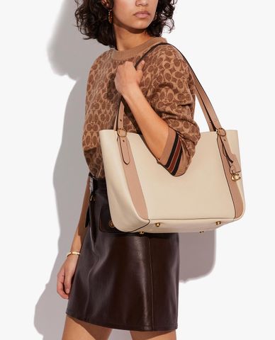  COACH - Túi tote nữ nữ chữ nhật Alana In Colorblock 
