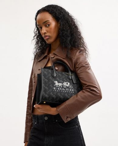  COACH - Túi tote nữ phom chữ nhật Ace 26 With Horse And Carriage 