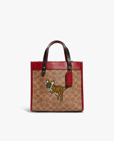  COACH - Túi tote nữ phom vuông Signature Canvas 