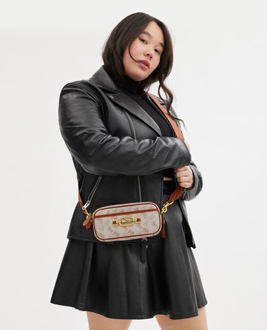  COACH - Túi đeo vai nữ phom chữ nhật phối logo kim loại Avery 