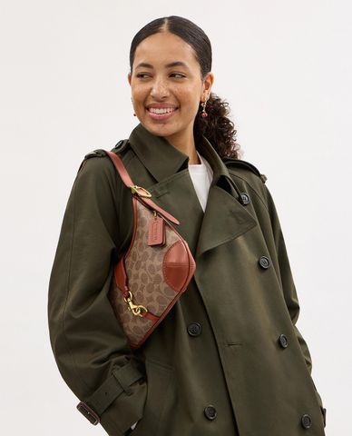  COACH - Túi đeo vai nữ hình bán nguyệt Hamptons 