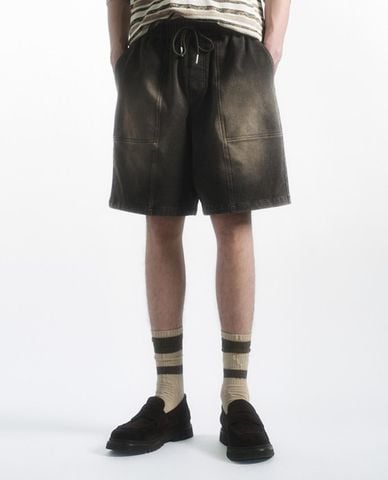  URBAN REVIVO - Quần short jeans nam ngang gối Leisure 