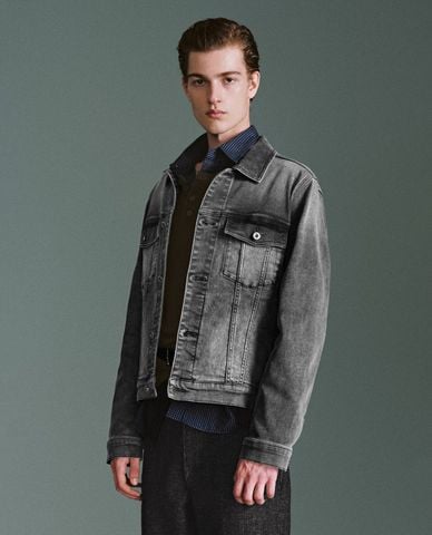  URBAN REVIVO - Áo khoác denim nam tay dài thời thượng 