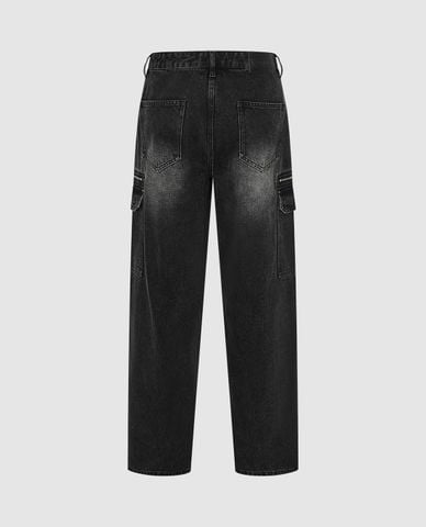  URBAN REVIVO - Quần jeans nam ống đứng phối túi hộp Loose Straight 