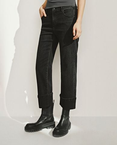  URBAN REVIVO - Quần jeans nữ ống đứng xoắn gấu 