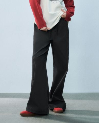  URBAN REVIVO - Quần nữ ống rộng lưng thun hiện đại 