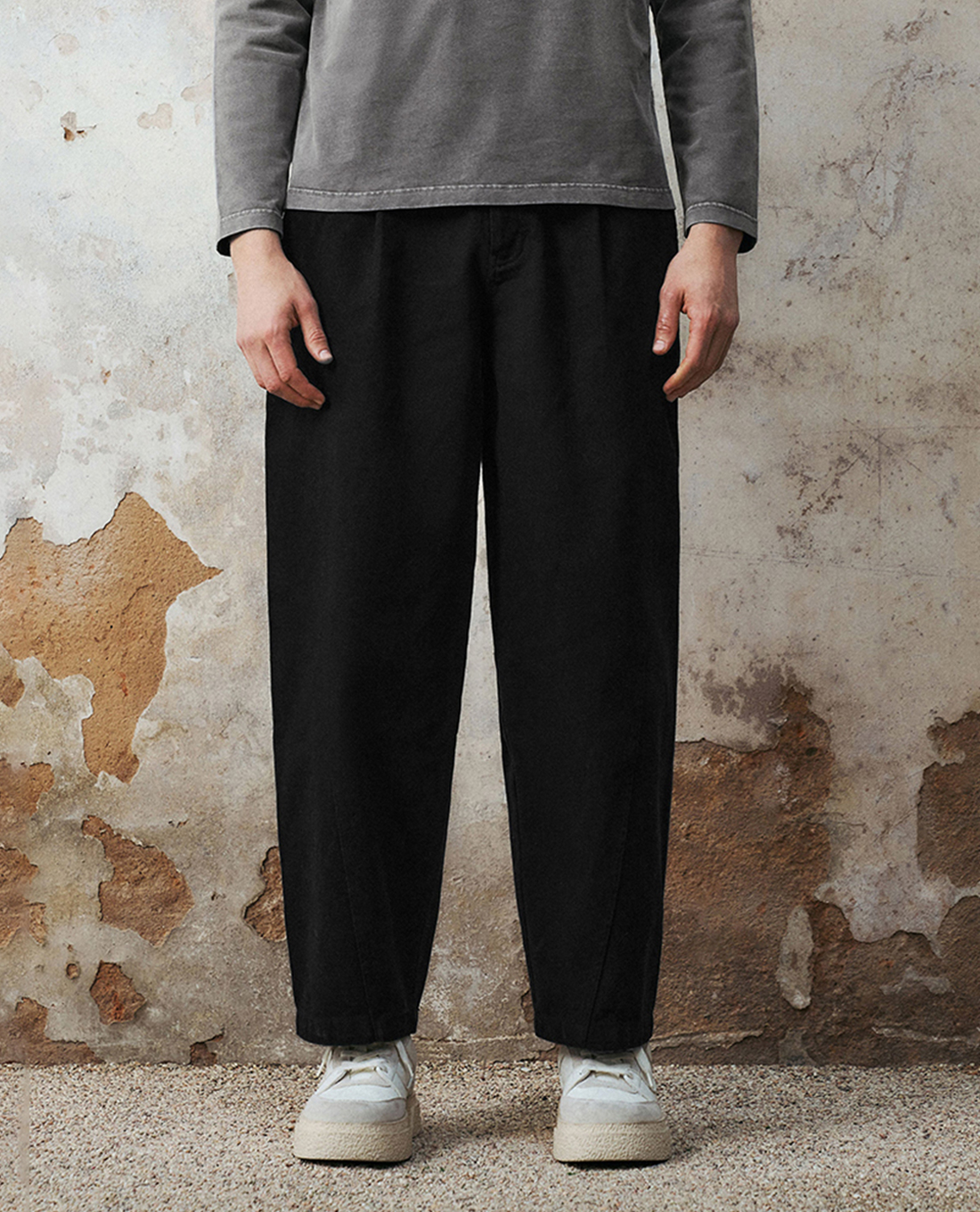 URBAN REVIVO - Quần nam ống đứng thanh lịch