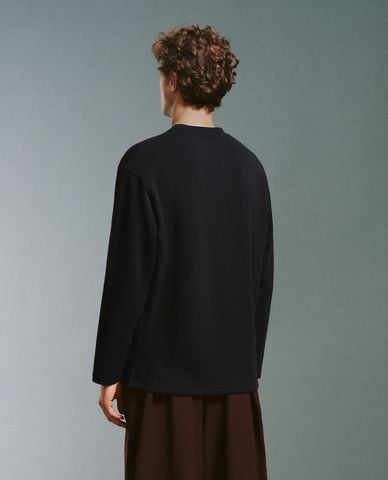  URBAN REVIVO - Áo thun nam cổ tròn tay dài thanh lịch 