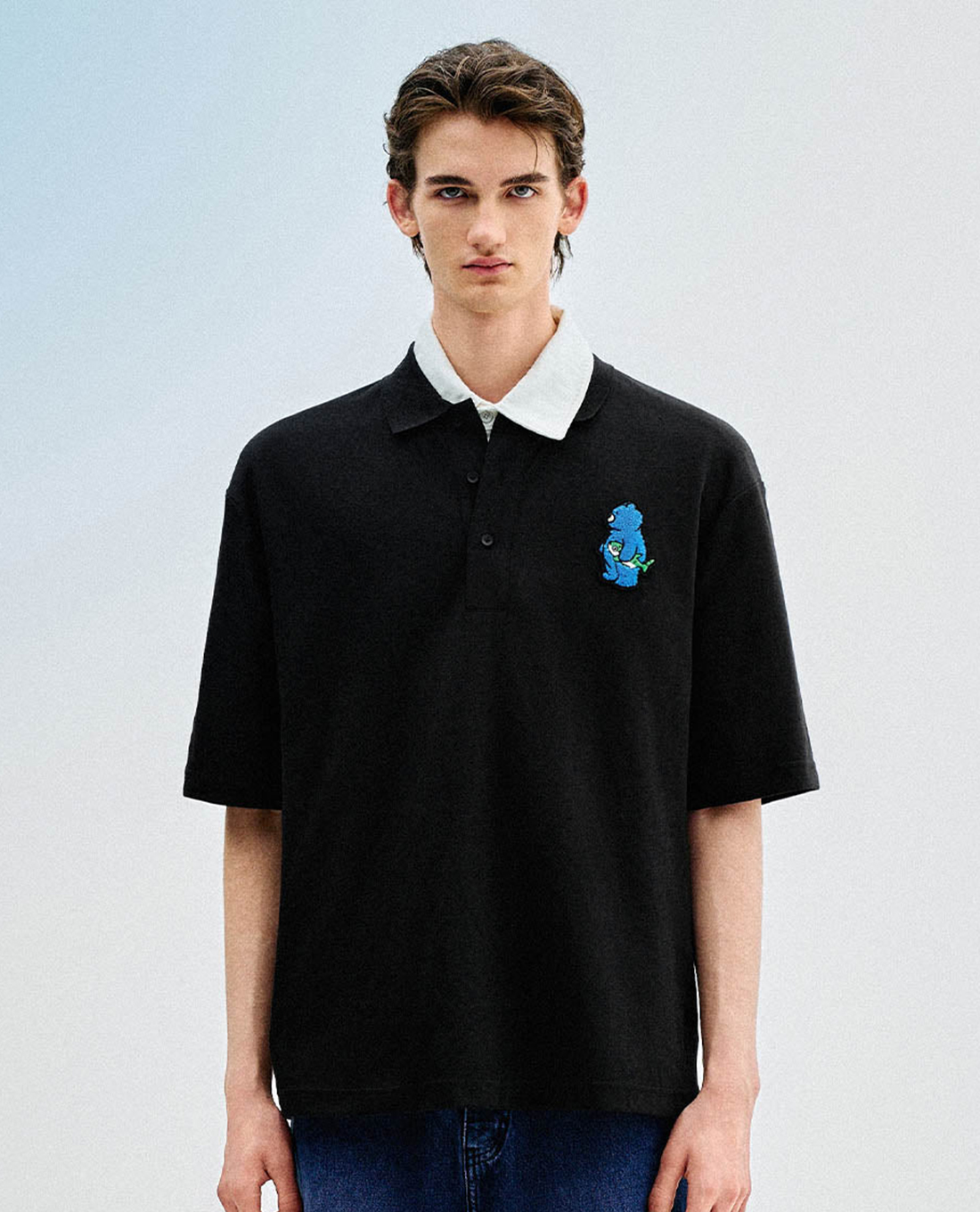URBAN REVIVO - Áo polo nam cổ bẻ tay ngắn Embossed Loose