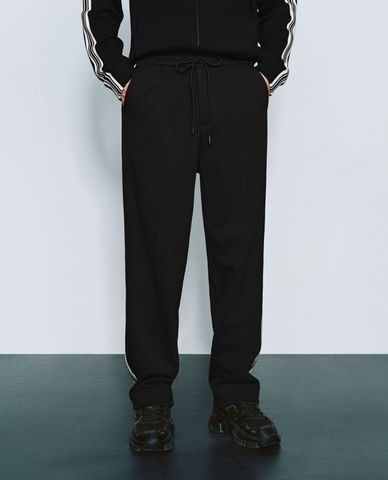  URBAN REVIVO - Quần nam ống đứng dây rút năng động 