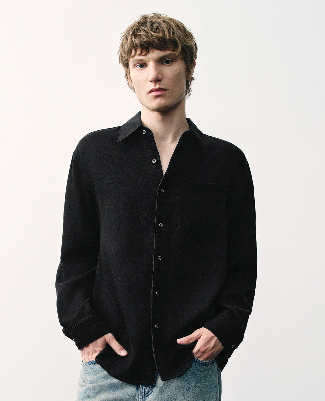 URBAN REVIVO - Áo sơ mi nam cổ bẻ tay dài Button Up Loose