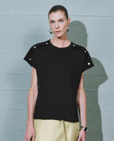  URBAN REVIVO - Áo thun nữ cổ tròn tay ngắn Straight 