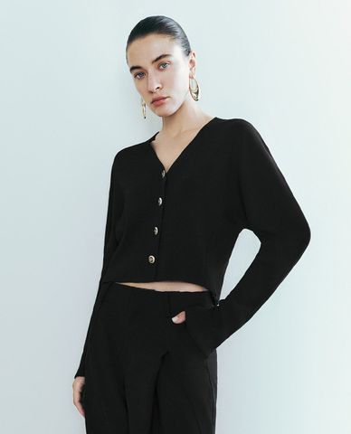  URBAN REVIVO - Áo khoác cardigan nữ cổ V tay dài Skinny 