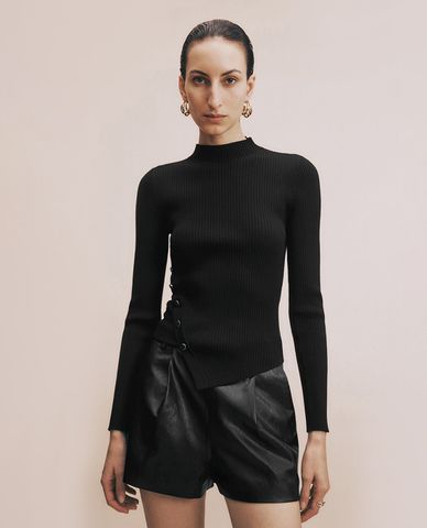  URBAN REVIVO - Áo dệt kim nữ tay dài phom ôm Mock 