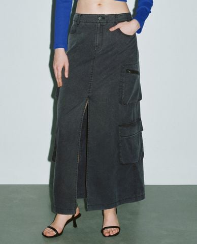  URBAN REVIVO - Chân váy chữ A midi xẻ tà 