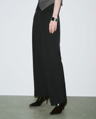  URBAN REVIVO - Quần nữ ống đứng lưng cao hiện đại Straight 