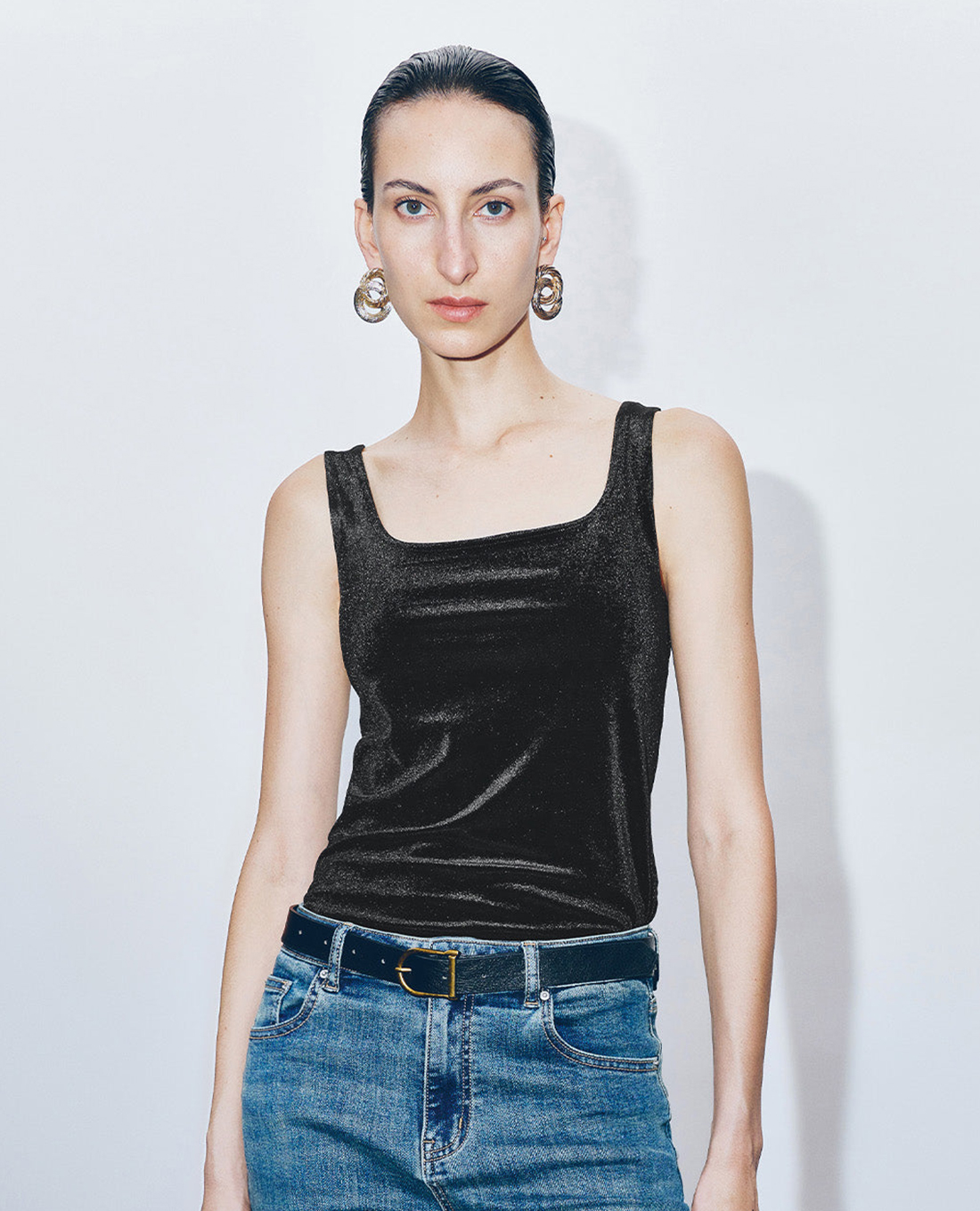 URBAN REVIVO - Áo hai dây nữ cổ chữ U thời trang