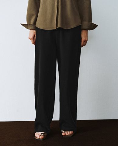  URBAN REVIVO - Quần nữ ống rộng lưng thun trẻ trung Elastic 