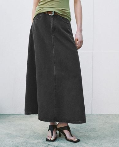  URBAN REVIVO - Chân váy denim midi dáng suông 