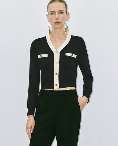  URBAN REVIVO - Áo khoác cardigan nữ cổ V tay dài Button Up 