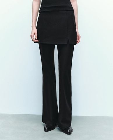  URBAN REVIVO - Quần nữ ống loe phối chân váy mini cá tính 