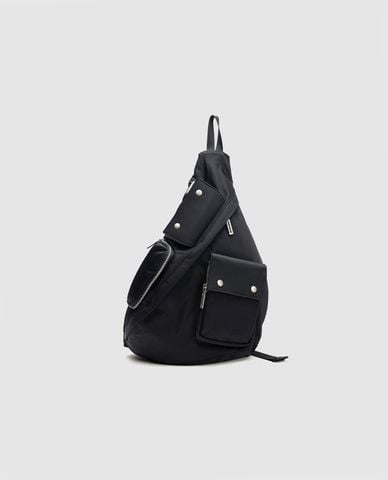  URBAN REVIVO - Túi đeo chéo nữ phối zip Multi Pocket 