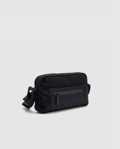  URBAN REVIVO - Túi đeo chéo unisex phom chữ nhật hiện đại 