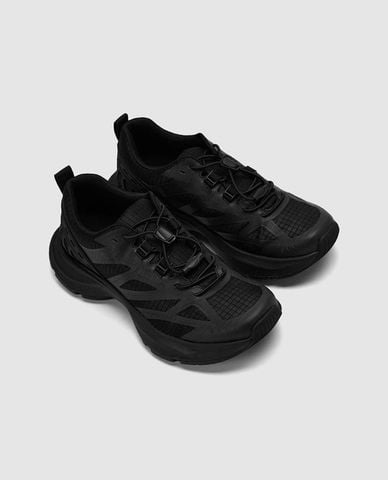  URBAN REVIVO - Giày sneakers nam cổ thấp mũi tròn 