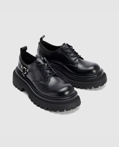  URBAN REVIVO - Giày lười nữ đế thấp mũi tròn Vegan Leather 