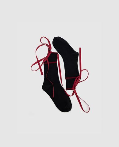  URBAN REVIVO - Vớ nữ cổ cao phối ruy băng 