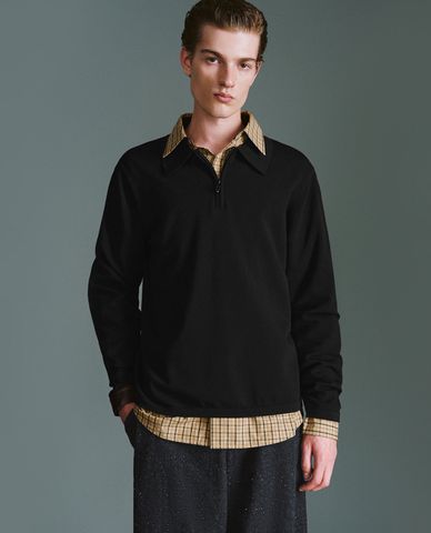  URBAN REVIVO - Áo sweatshirt nam cổ bẻ tay dài 