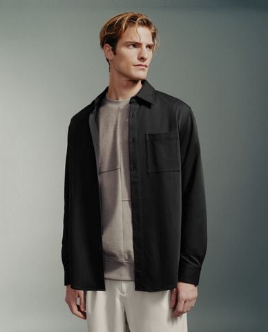  URBAN REVIVO - Áo sơ mi nam cổ bẻ tay dài Bottom Up Loose 