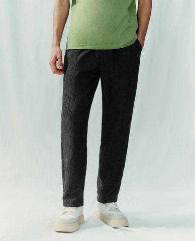  URBAN REVIVO - Quần nam ống đứng lưng thun Elastic Waist Straight 