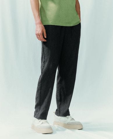  URBAN REVIVO - Quần nam ống đứng lưng thun Elastic Waist Straight 