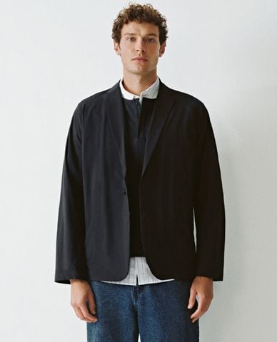  URBAN REVIVO - Áo khoác blazer nam cổ V tay dài Notched 