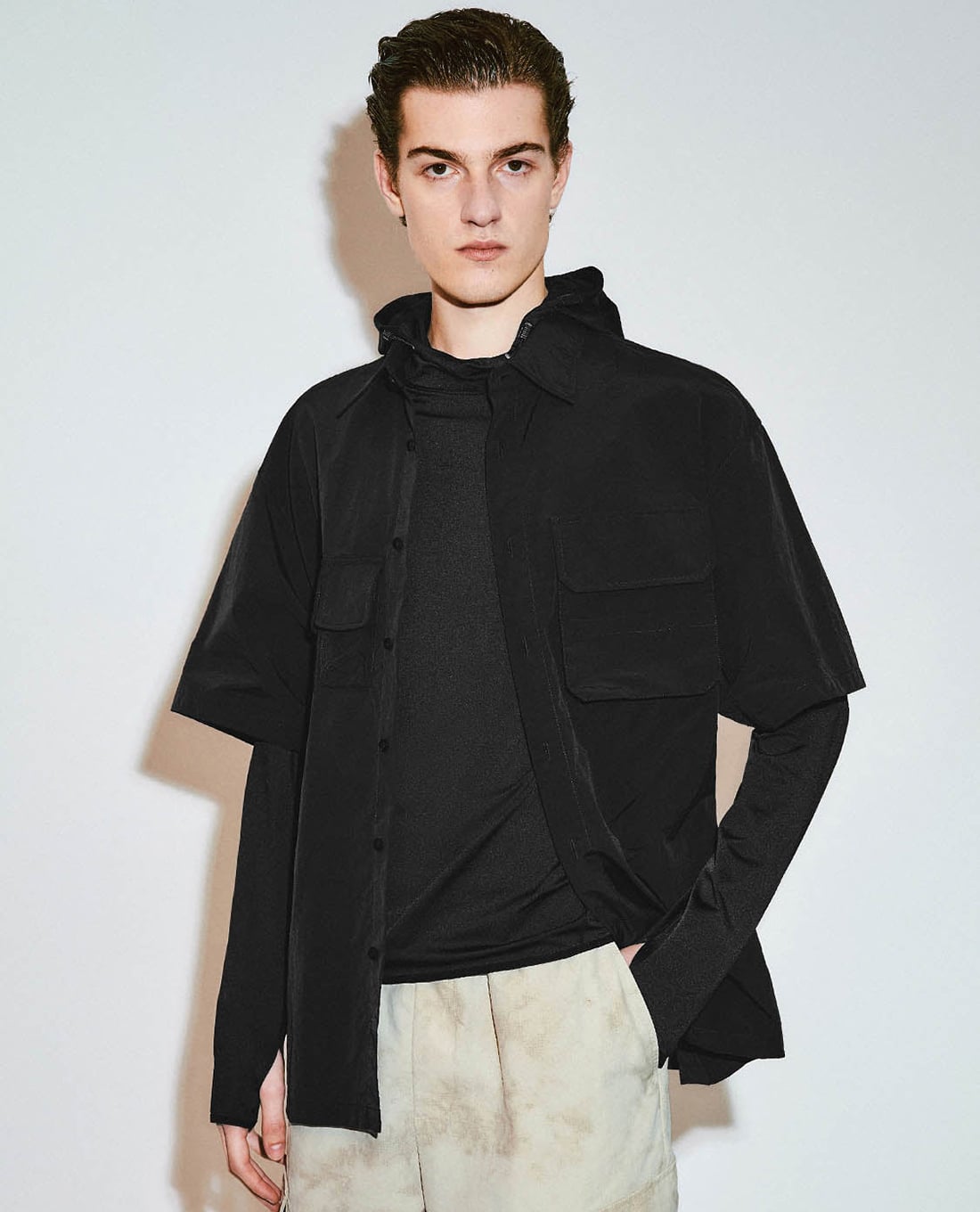 URBAN REVIVO - Áo sơ mi nam cổ bẻ tay ngắn