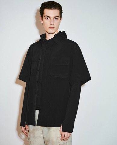  URBAN REVIVO - Áo sơ mi nam cổ bẻ tay ngắn 