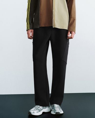  URBAN REVIVO - Quần nam ống đứng lưng thun hiện đại 