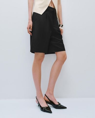  URBAN REVIVO - Quần short nữ ống rộng lưng cao 