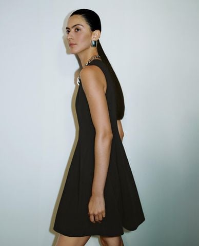  URBAN REVIVO - Đầm sát nách mini A Line 