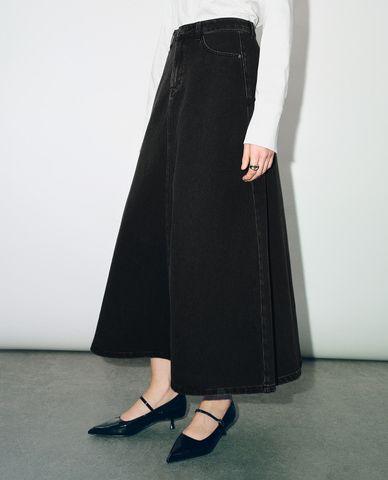  URBAN REVIVO - Chân váy denim midi lưng cao hiện đại 