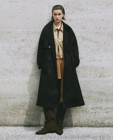  URBAN REVIVO - Áo khoác măng tô nữ dáng dài Straight 